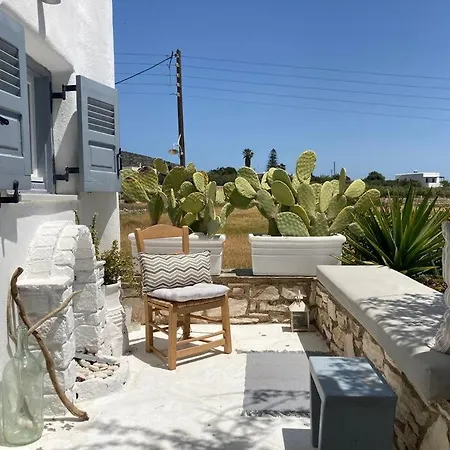 Letihome Paros