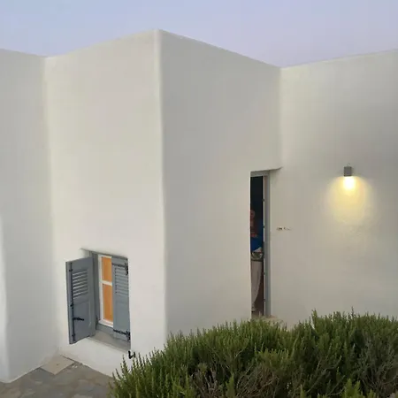 Letihome Paros *