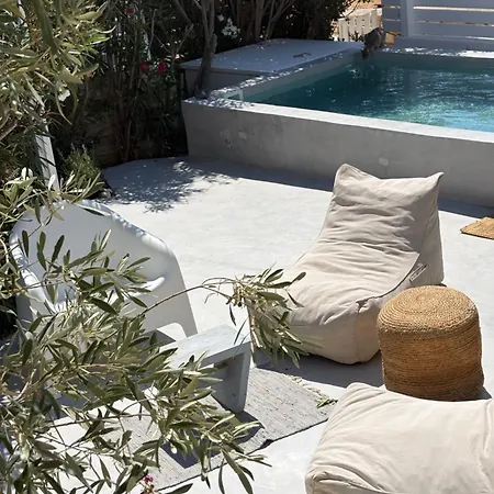 Letihome Paros